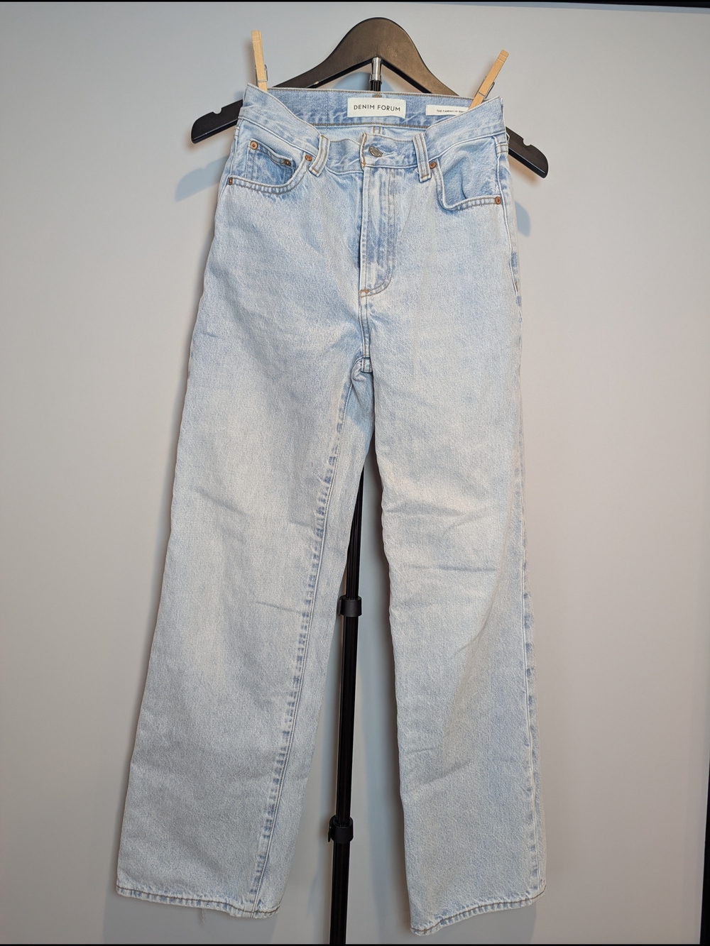 Denim Forum Women's Size 23 Aritzia The Farrah Hi-Rise Jean Non-Stretch Wide Leg
